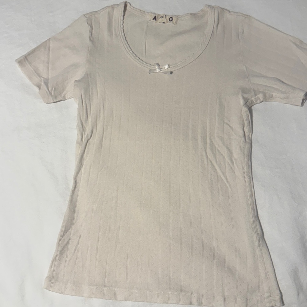 AMO Pointelle Tee Size XS